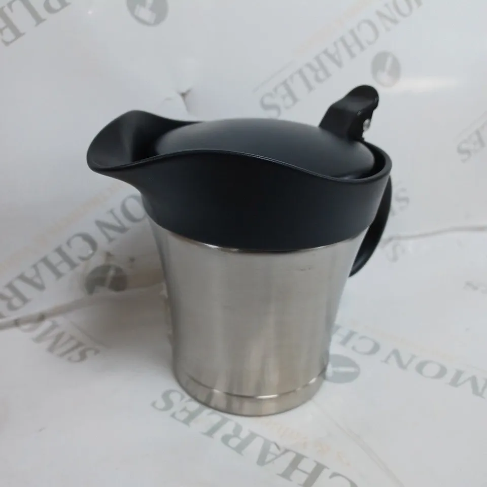 COOK'S ESSENTIALS INSULATED GRAVY JUG