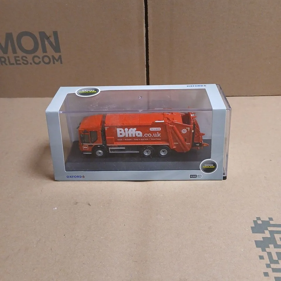 OXFORD HAULAGE BIFFA SCALE 1:76 DENNIS EAGLE OLYMPUS REFUSE TRUCK