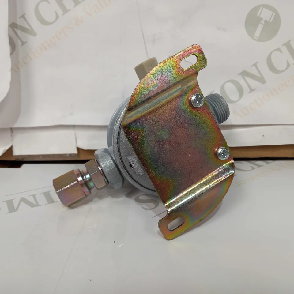 CARVAGNA GROUP 424 RV REGULATOR FOR CARAVAN LPG