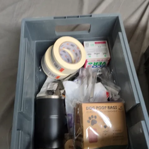 TOTE OF APPROXIMATELY 12 ASSORTED ITEMS TO INCLUDE: 12" CHAINSAW SAW