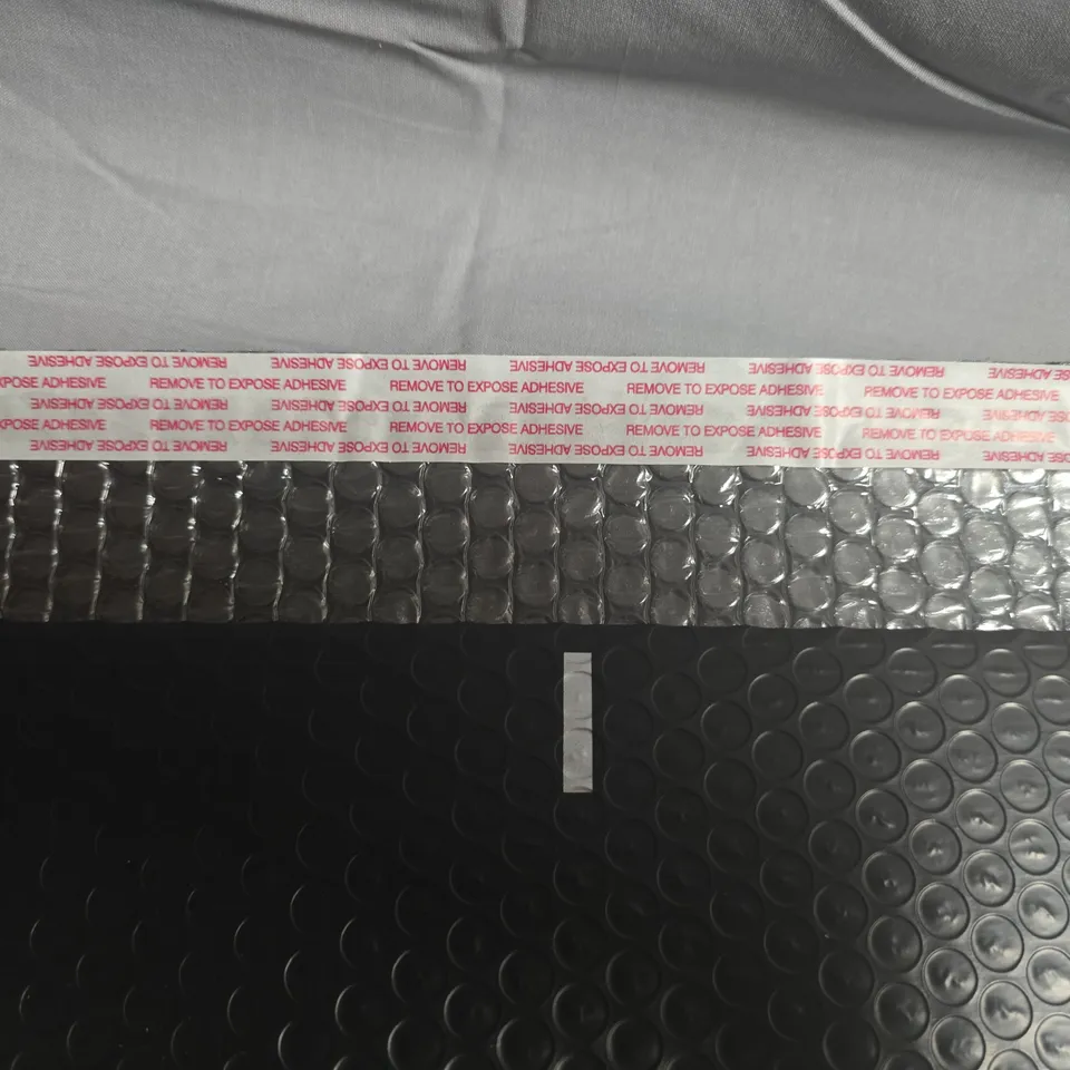 APPROXIMATELY 200 ORBYT BLACK BUBBLE MAILER PACKAGING 
