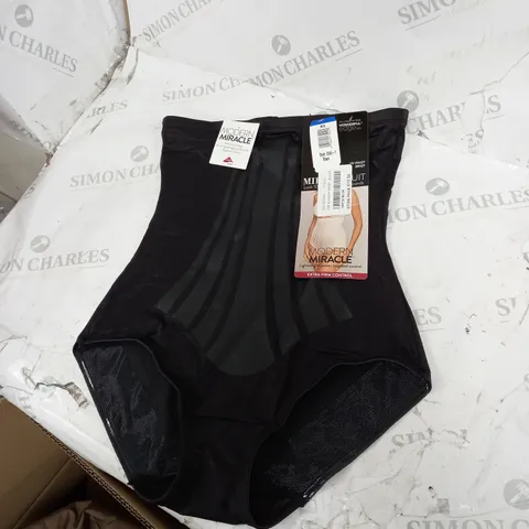 BOX OF ASSORTED CLOTHING ITEMS TO INCLUDE TOPS, SWEATERS, COATS ETC