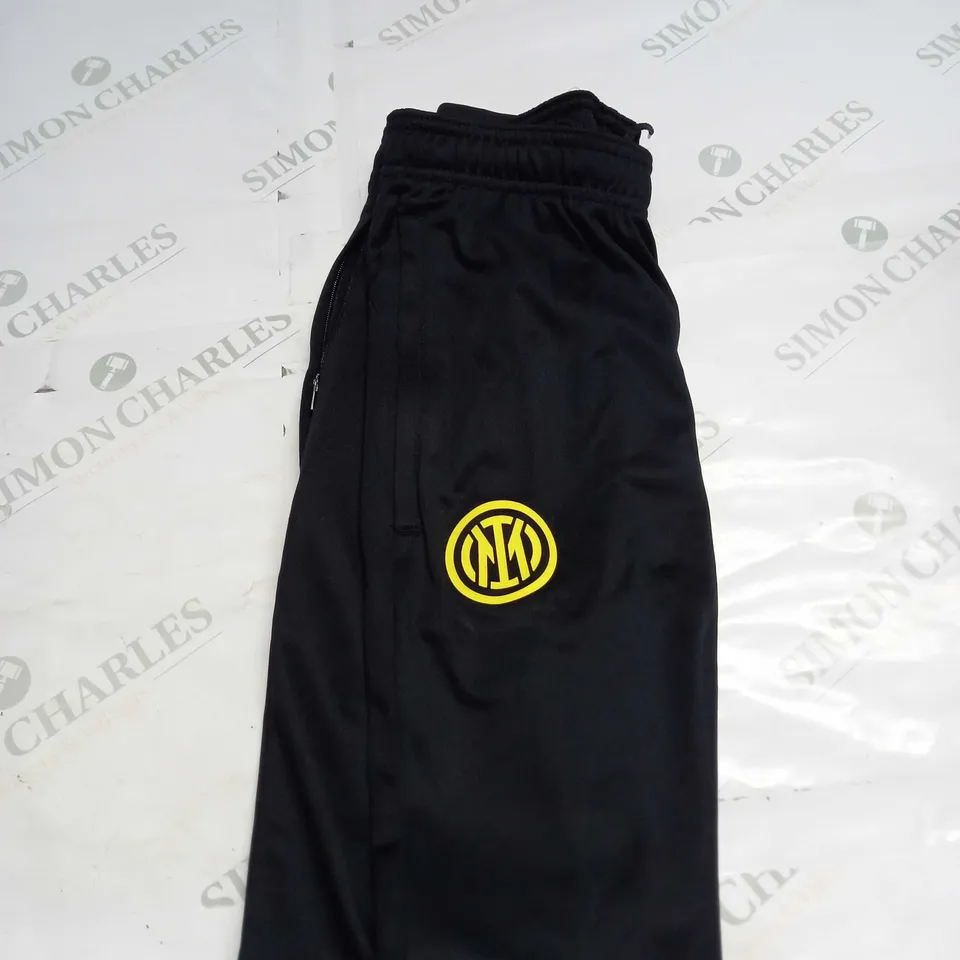 INTER MILAN FC TRAINING PANTS SIZE XL