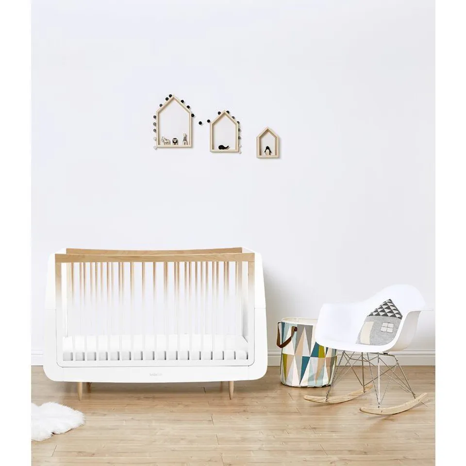 BOXED SNUZKOT SKANDI COT BED (3 BOXES)