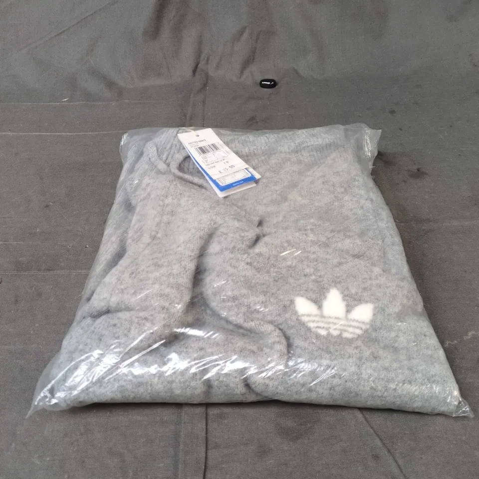 ADIDAS KNIT PANTS GREY – UK SIZE L. BAGGED