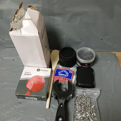 BOX OF ASSORTED HOUSEHOLD ITEMS TO INCLUDE SCREWS, PANIC ALARM AND HOG RINGS