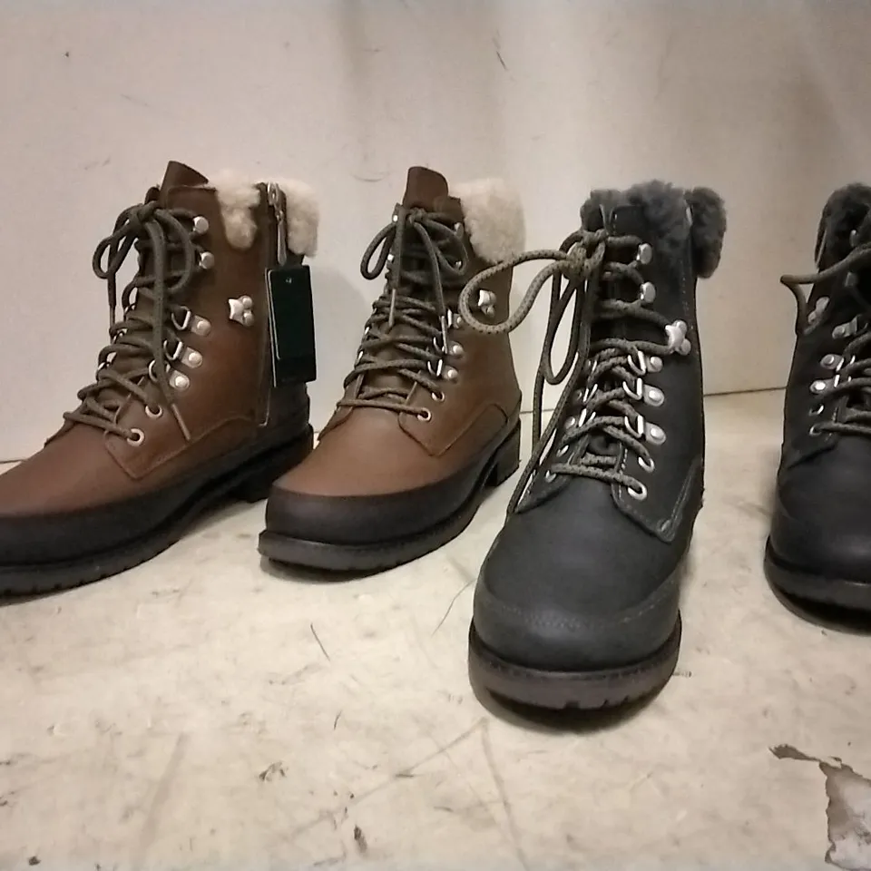 BOXED UNISEX EMU AUSTRALIA OKAB BOOTS , 2 PAIR GREY SIZE 6 , 2 PAIRS OAK SIZE 5 