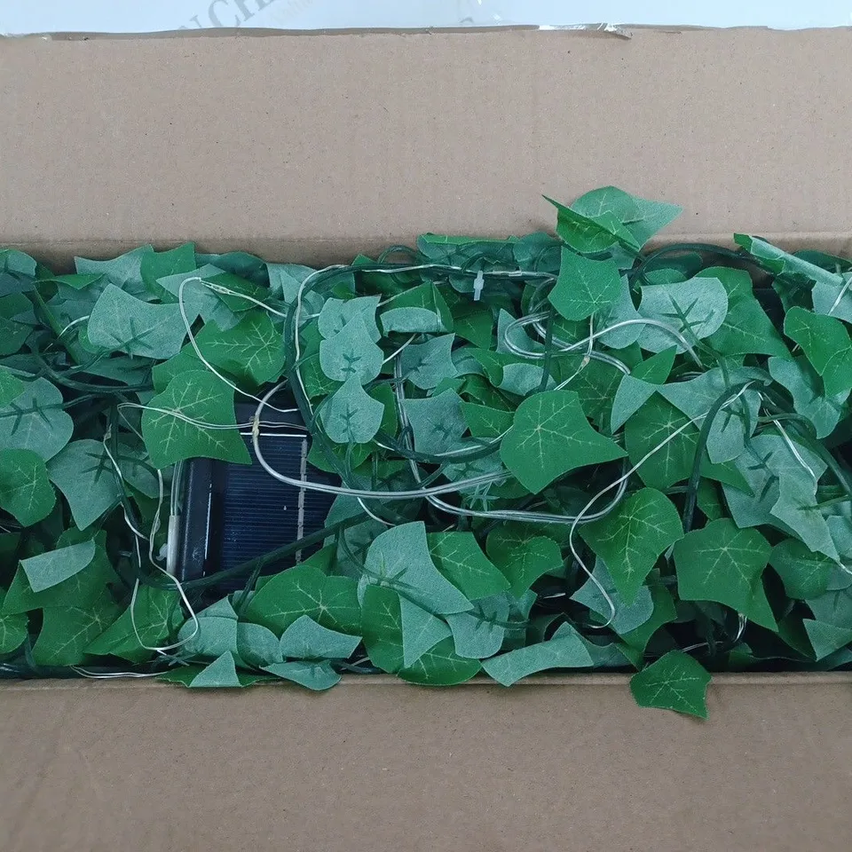 SOLAR POWERED IVY STRING LIGHT