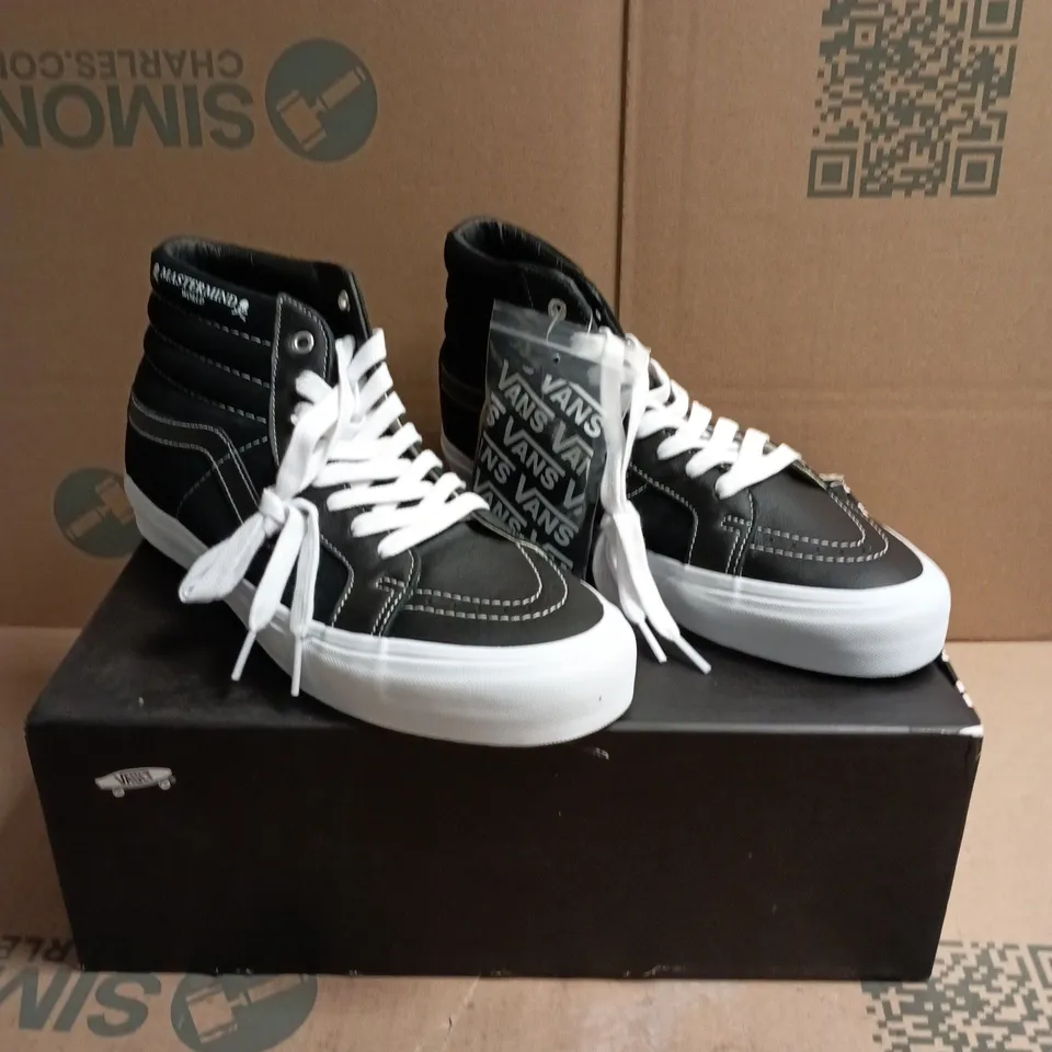 VANS SK8-HI REISSUE MASTERMIND JAPAN BLACK HIGH-TOP TRAINERS – UK 9