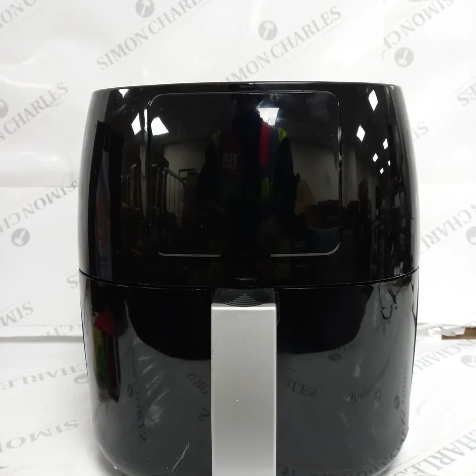 BOXED MASTERCHEF 4.5L DIGITAL AIR FRYER 