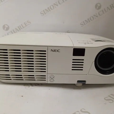 NEC V230X PROJECTOR - WHITE