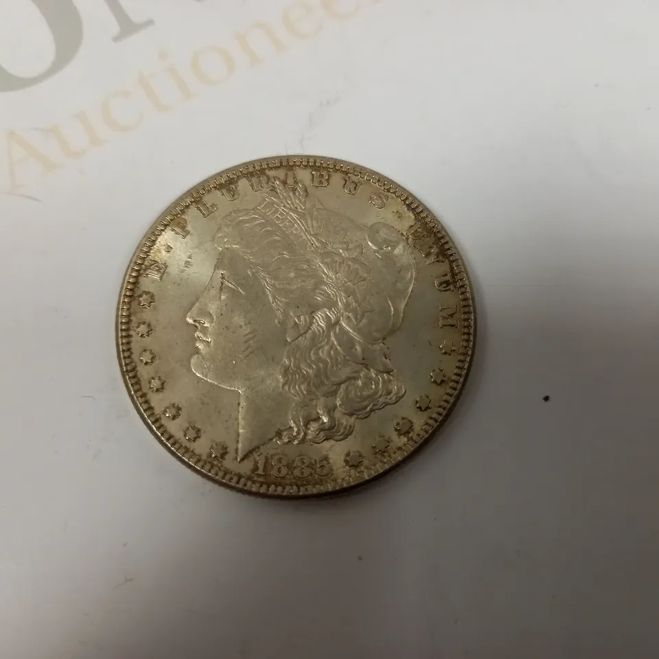 UNITED STATES OF AMERICA ONE DOLLAR COIN - 1885