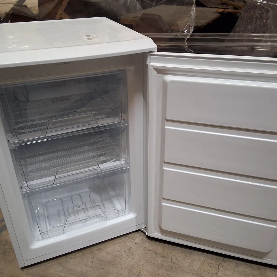 LOGIK LUF55W23 UNDERCOUNTER FREEZER - WHITE