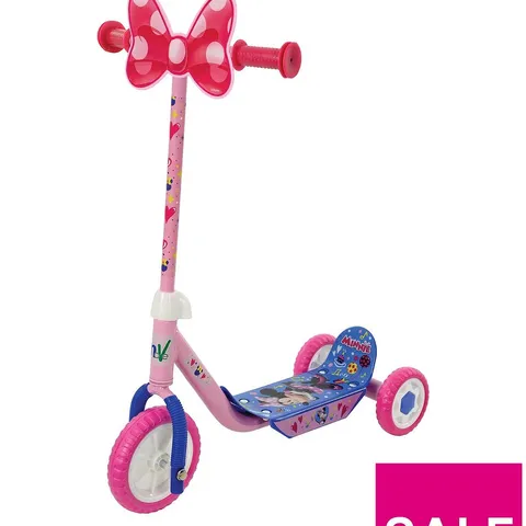 MINNIE MOUSE DELUXE TRI-SCOOTER