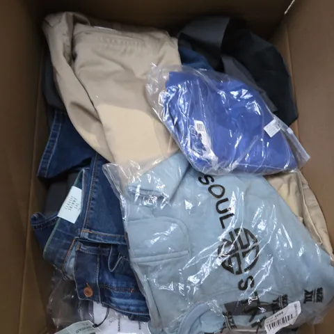 LARGE BOX OF ASSORTED CLOTHING ITEMS IN VARIOUS SIZES, STYLES AND COLOUR 