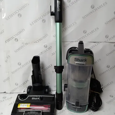 SHARK STRATOS UPRIGHT VACUUM CLEANER WITH PET-TOOL & CAR KIT NZ860UK - COLLECTION ONLY