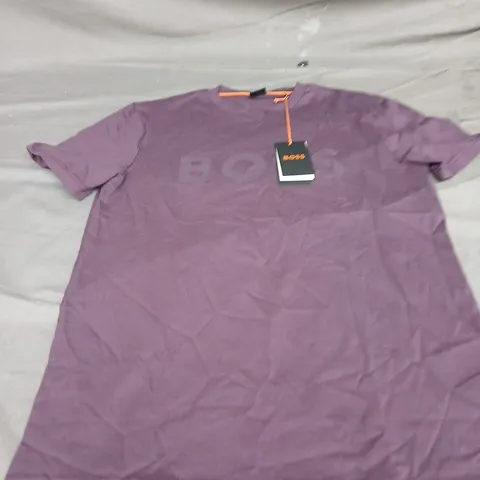 BOSS PURPLE T-SHIRT SIZE M 