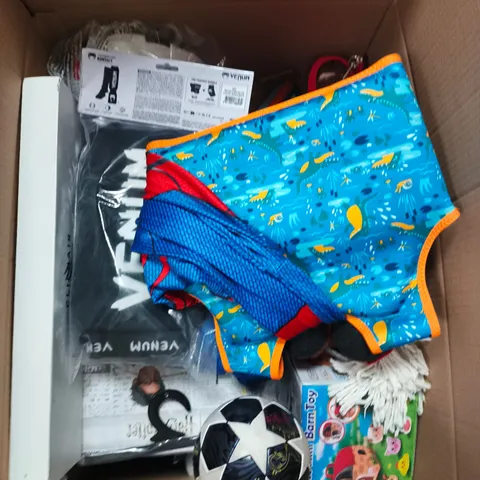 LARGE QUANTITY OF ASSORTED TOYS AND GAMES 