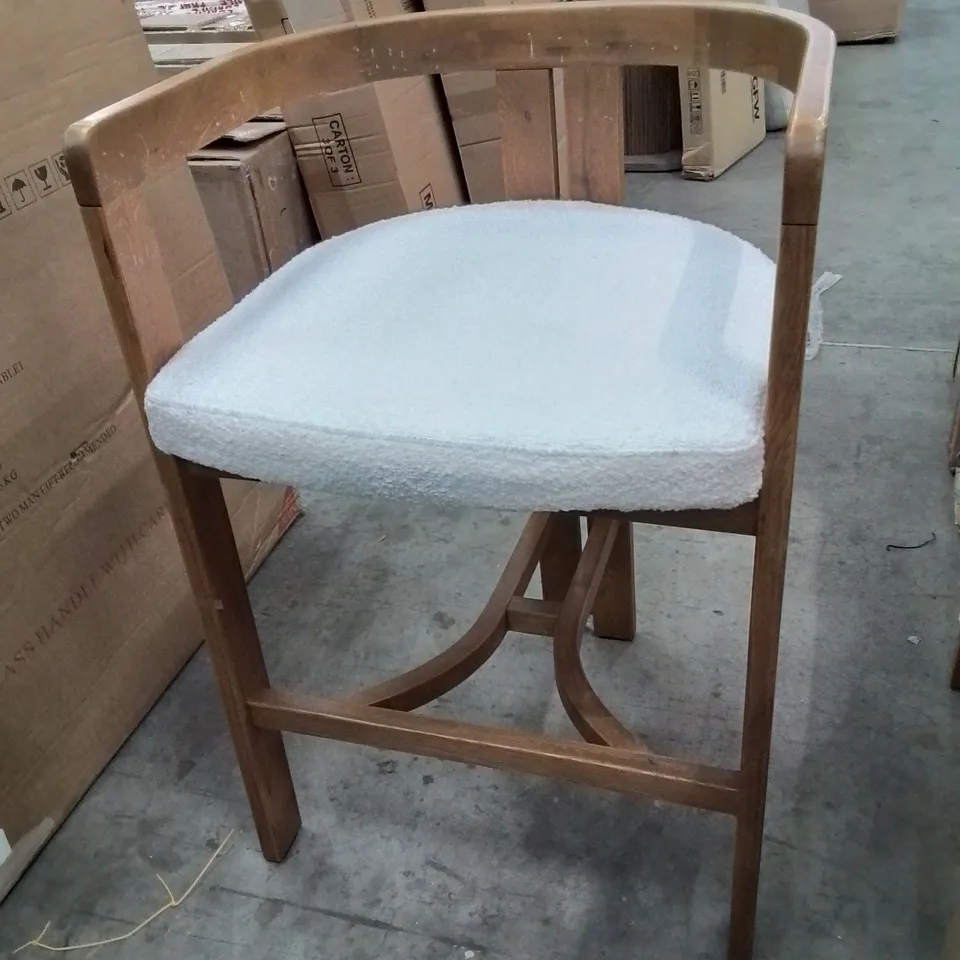 STYLISH MODERN WOODEN SIDE CHAIR 