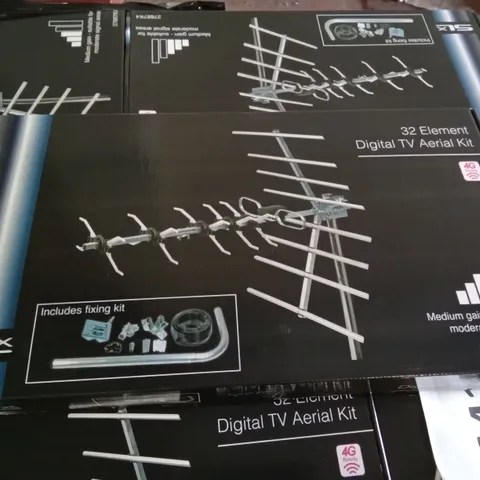 PALLET OF APPROXIMATELY 53 BOXED SLX 32 ELEMENT DIGITAL TV AERIAL KITS
