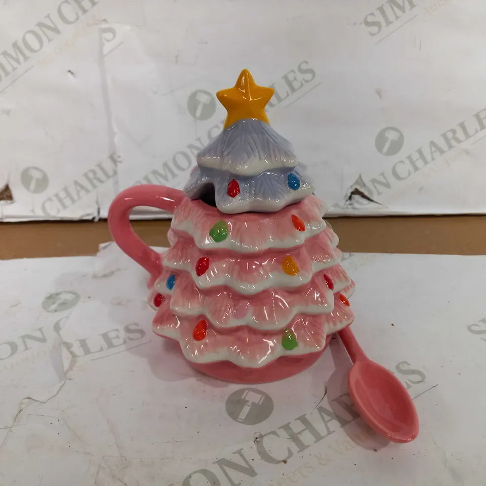 MR CHRISTMAS SET OF NOSTALGIC CERAMIC CHRISTMAS TREE MUGS IN GIFT BOXES