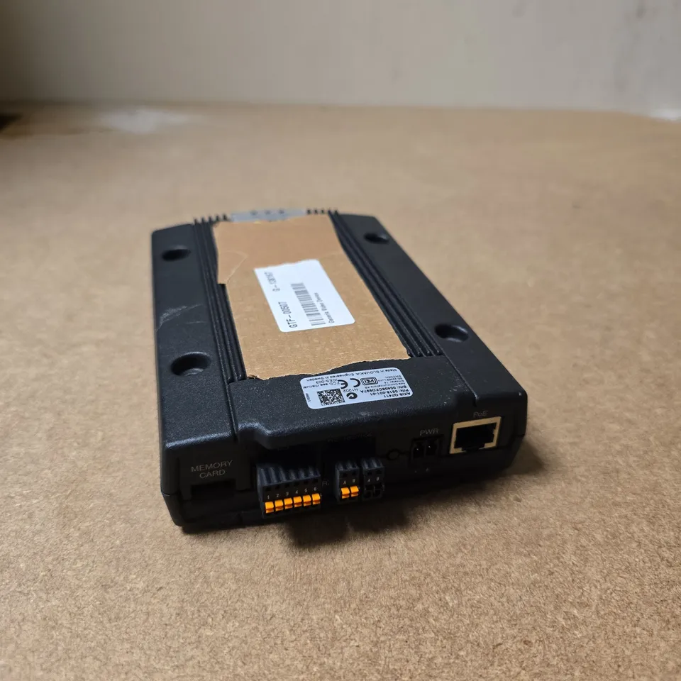 AXIS COMMUNICATIONS Q7411
