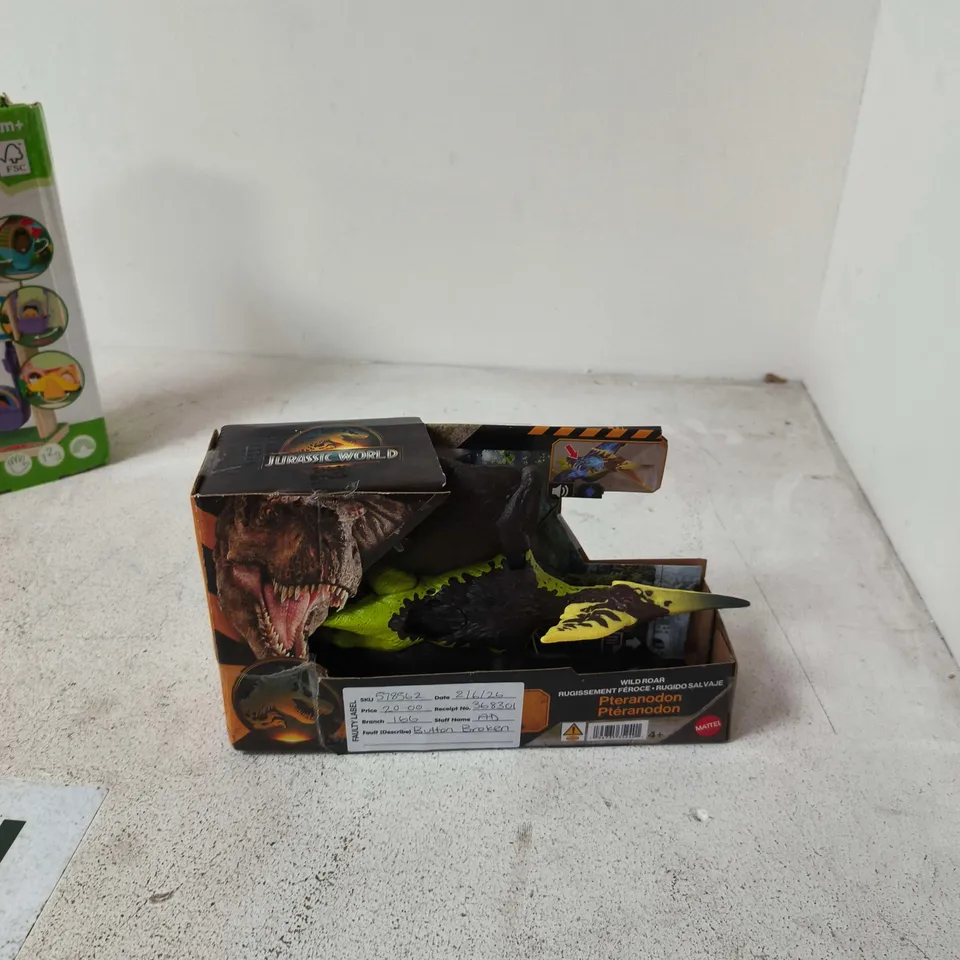 BOX OF APPROXIMATELY 12 ASSORTED TOYS INCLUDING TOY PTERANODON , SCHOOL YARD TUMBLE AND SPORT 78 TOY CAR