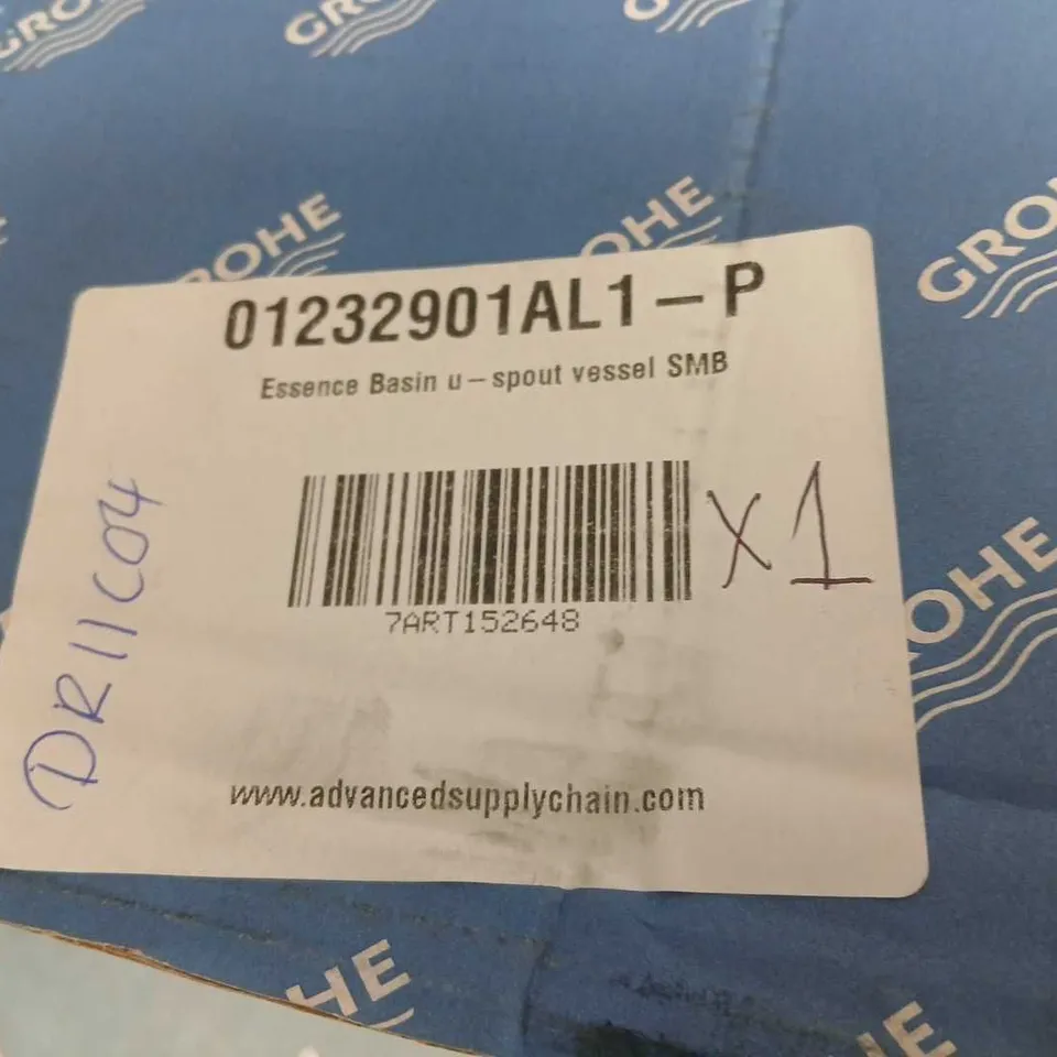 GROHE ESSENCE NEW BASIN FAUCET – U‑SPOUT, 32901AL1