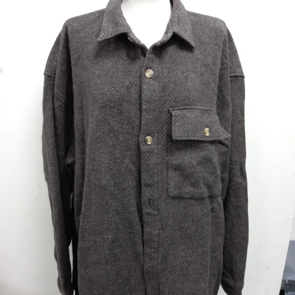 ABERCROMBIE AND FITCH BUTTON THROUGH JACKET SIZE XXL