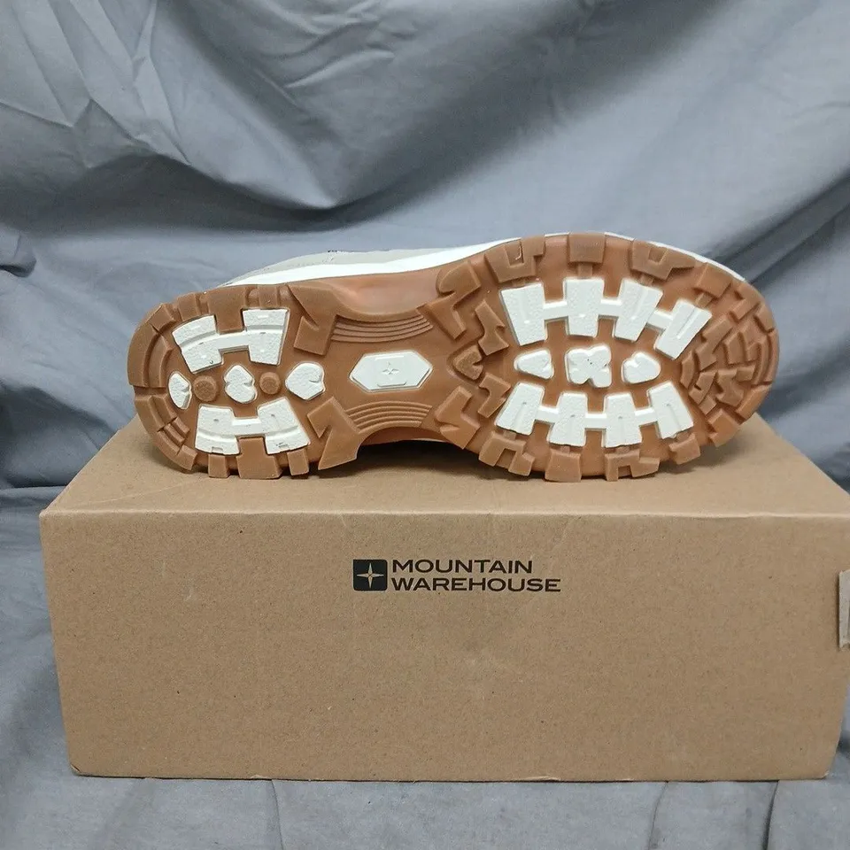 MOUNTAIN WAREHOUSE HIKING SHOES – BEIGE/GREY, MEN'S - SIZE 7