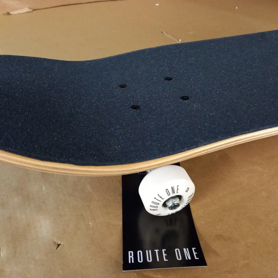 ROUTE ONE SKATEBOARD WITH ABEC 7 BEARINGS
