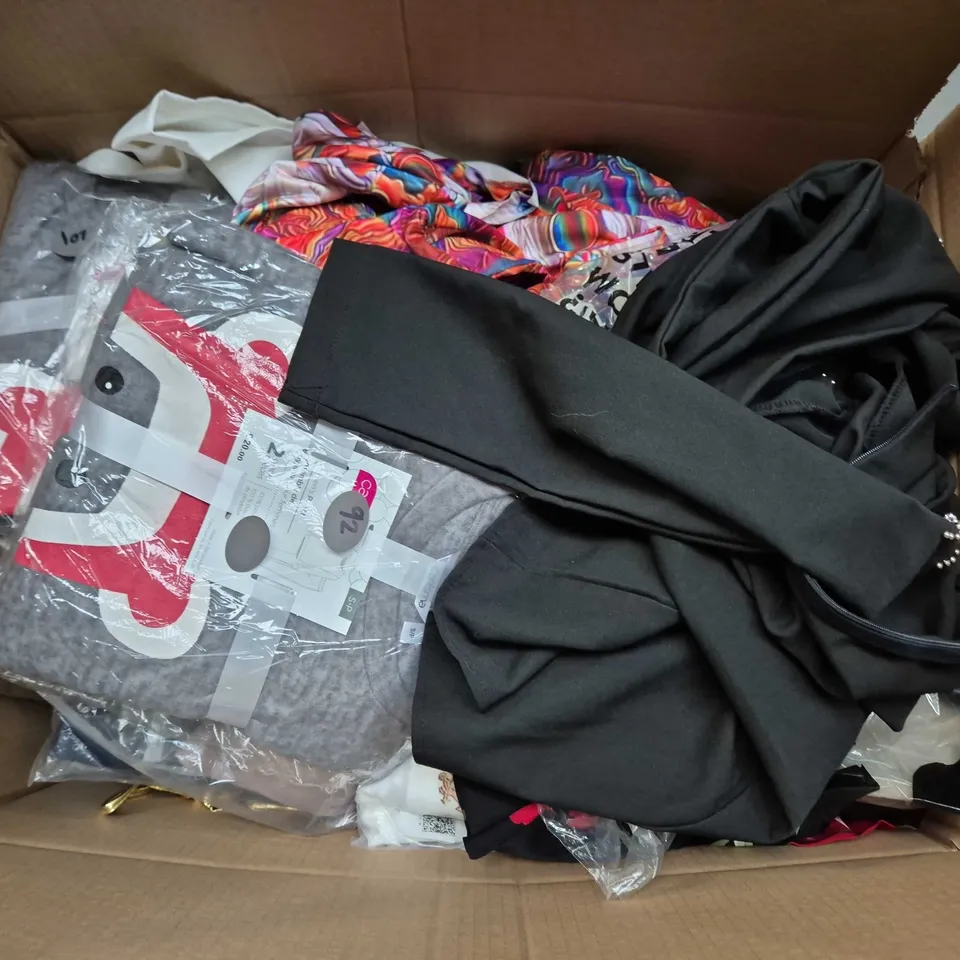 APPROXIMATELY 25 ASSORTED CLOTHING ITEMS IN VARIOUS SIZES, STYLES & COLOURS TO INCLUDE BRANDS SUCH AS ASOS, FASHION, CARISMA, ETC - COLLECTION ONLY