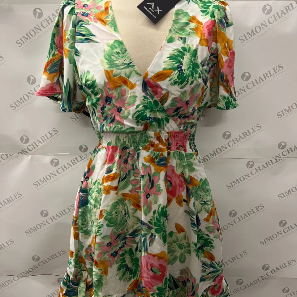 AX PARIS DEEP V-NECK FLORAL DRESS IN GREEN SIZE 10