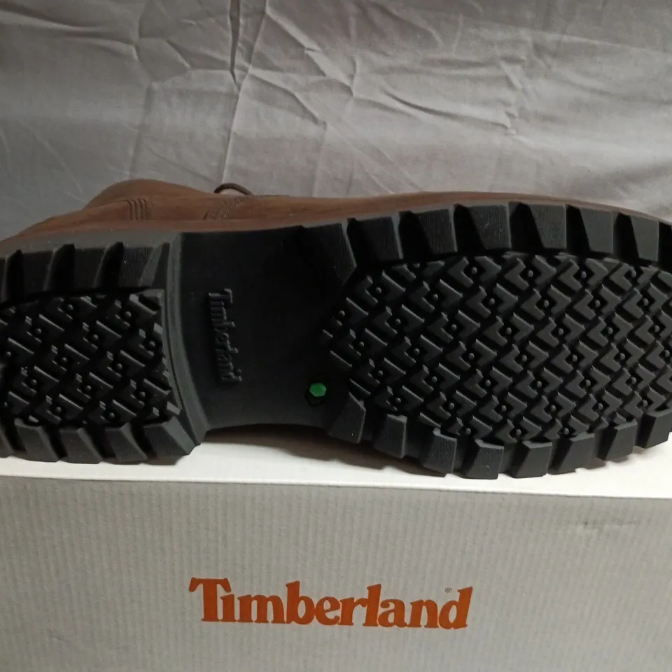 BOXED PAIR OF TIMBERLAND BROWN NUBUCK BOOTS – MEN'S - UK SIZE 12.5