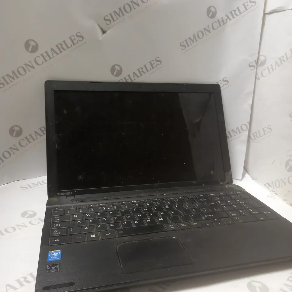 TOSHIBA SATELLITE C50-B LAPTOP