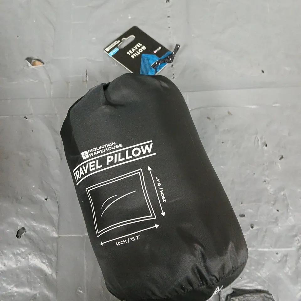 MOUNTAIN WAREHOUSE TRAVEL PILLOW 