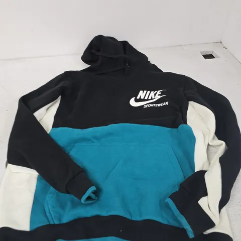 NIKE SPORTSWEAR COLOUR-BLOCK HOODIE – L