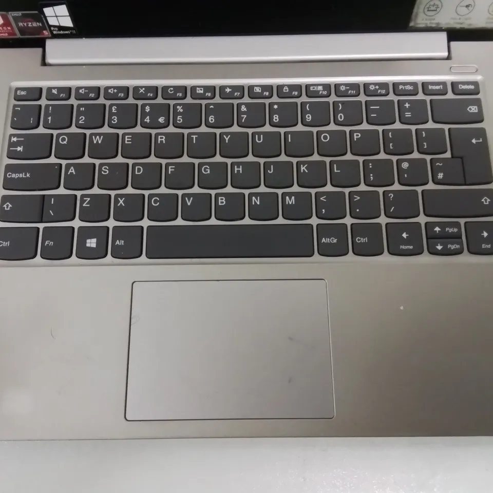 LENOVO AND RYZEN 5 LAPTOP WITH RADEON VEGA GRAPHICS