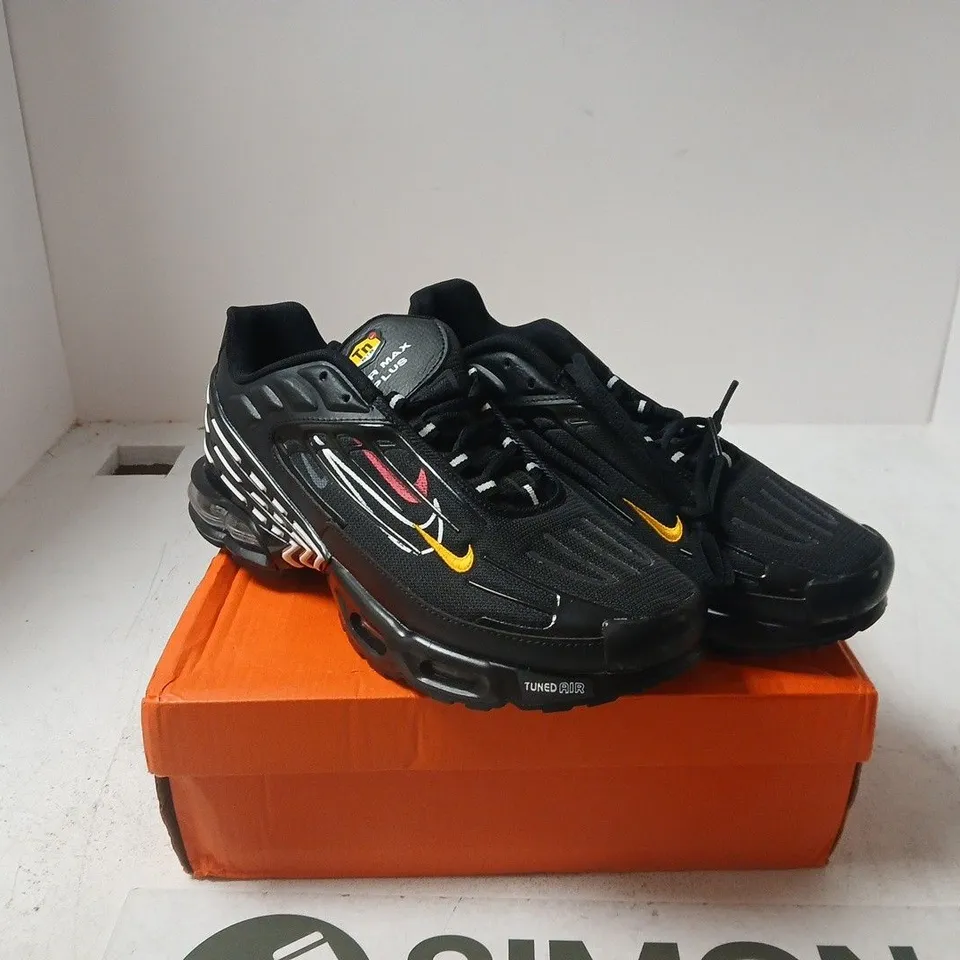 NIKE AIR MAX PLUS III UK 10