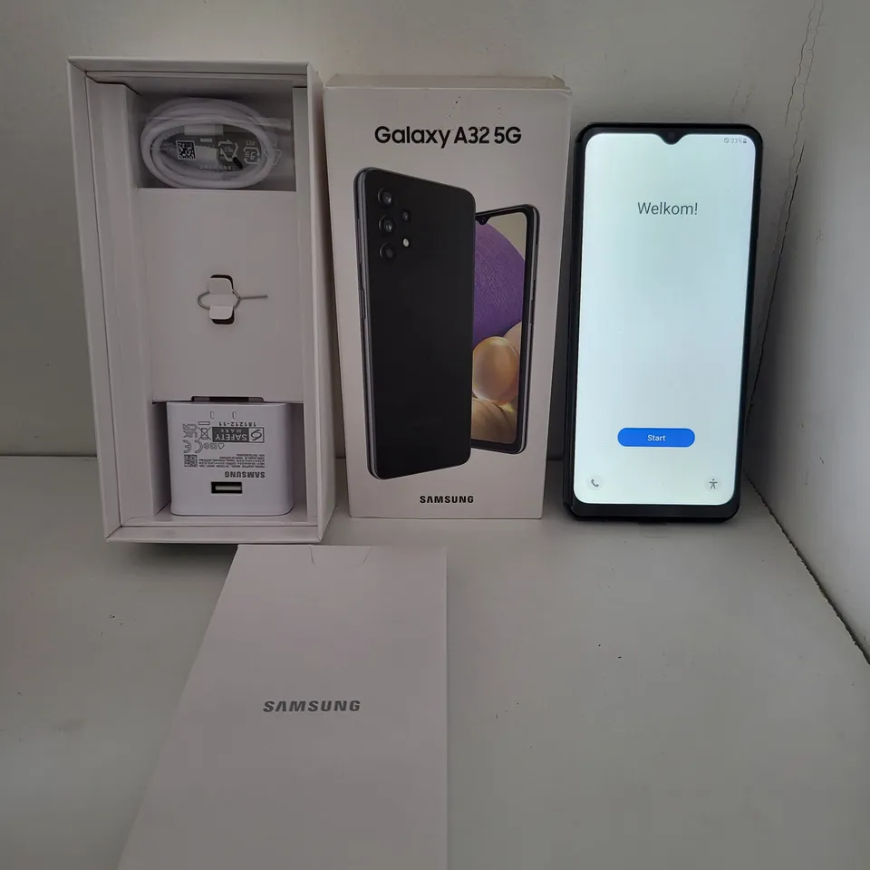 BOXED SAMSUNG GALAXY A32 5G 64GB ANDROID SMART PHONE - AWESOME BLACK