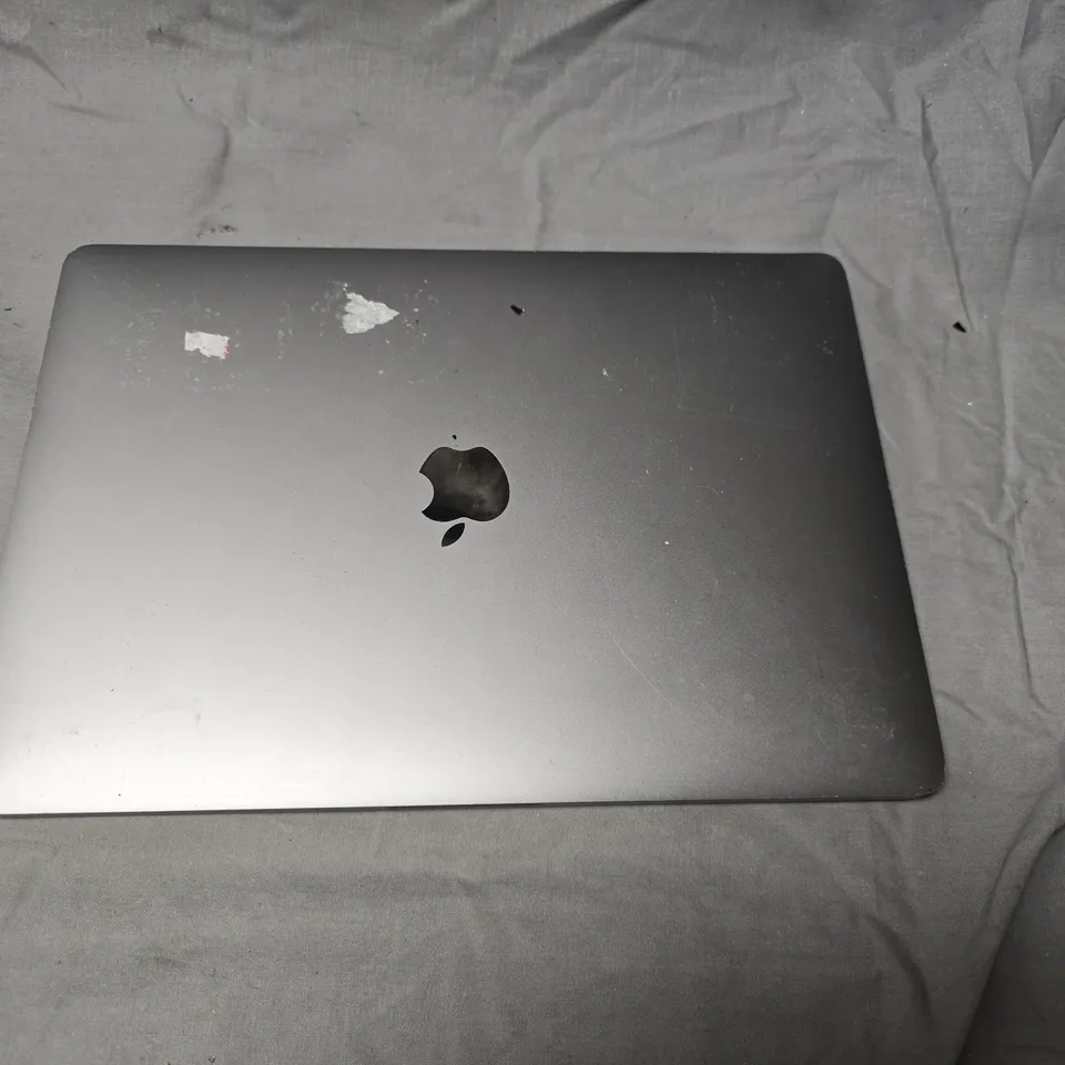 APPLE MACBOOK PRO 13-INCH (A1708) RETINA LAPTOP – SILVER