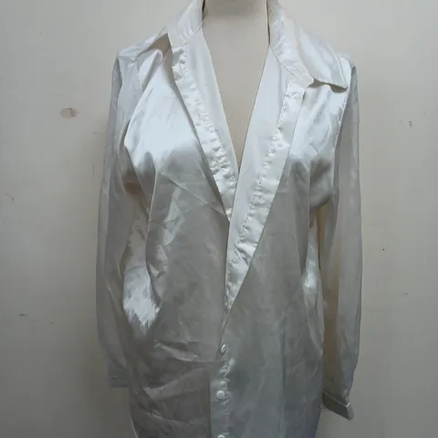 PLT SILK SHIRT IN WHITE - SIZE LARGE
