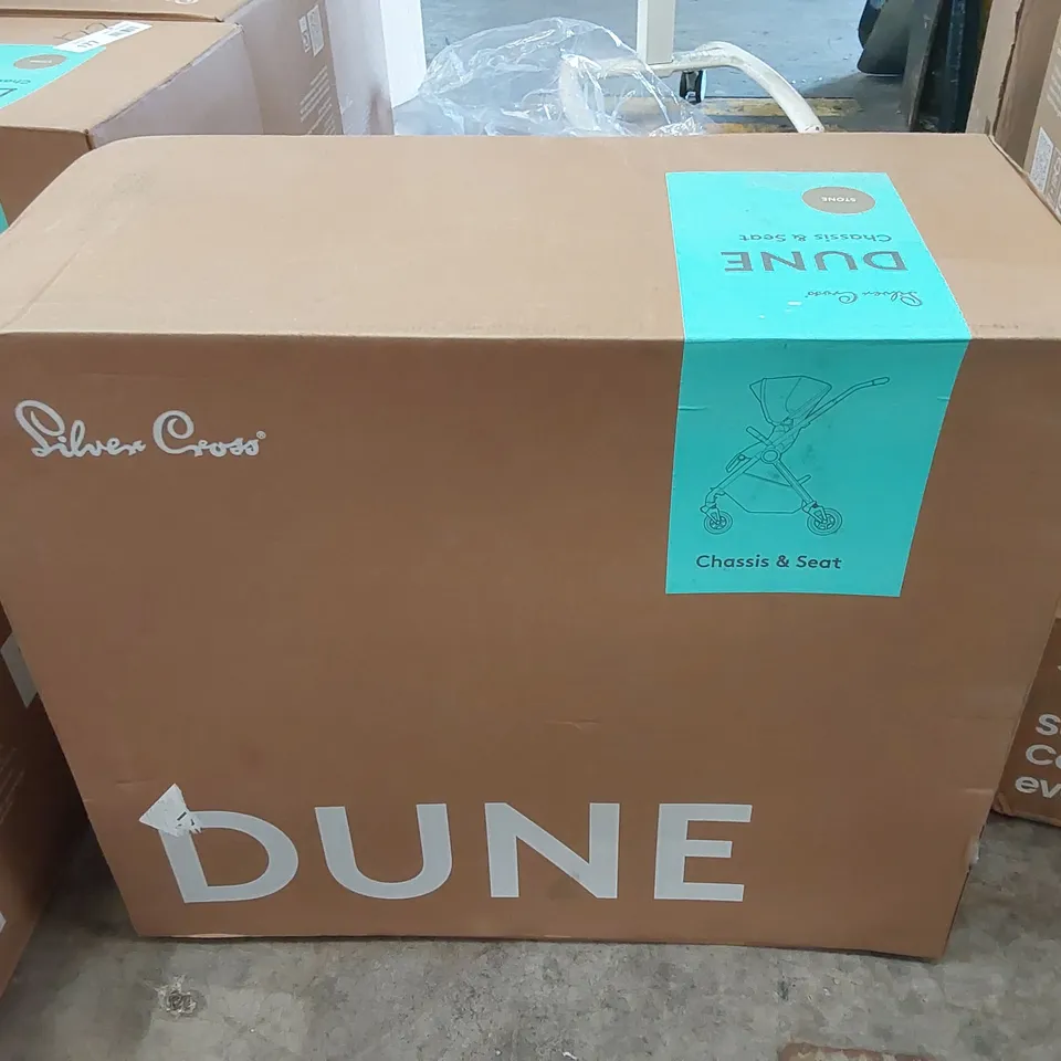BOXED SILVER CROSS DUNE CHASSIS & SEAT - STONE 