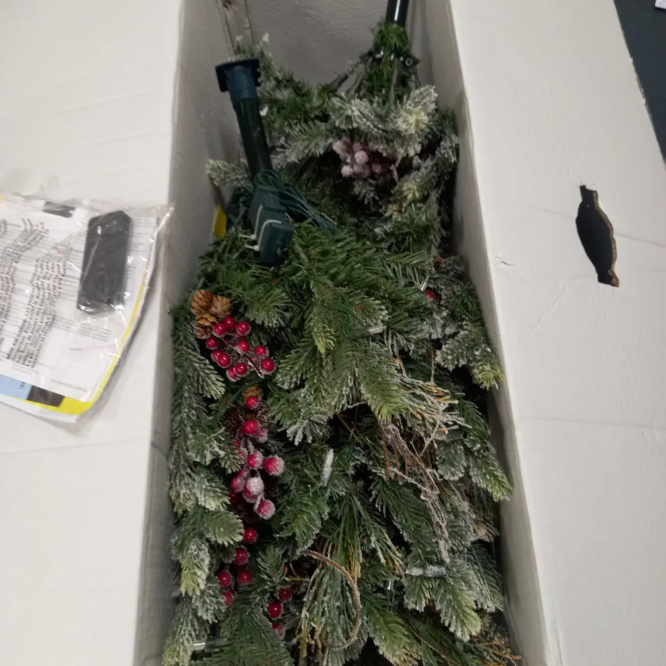 ALISON CORK SUGAR SPRUCE CHRISTMAS TREE - DUSTED 4FT