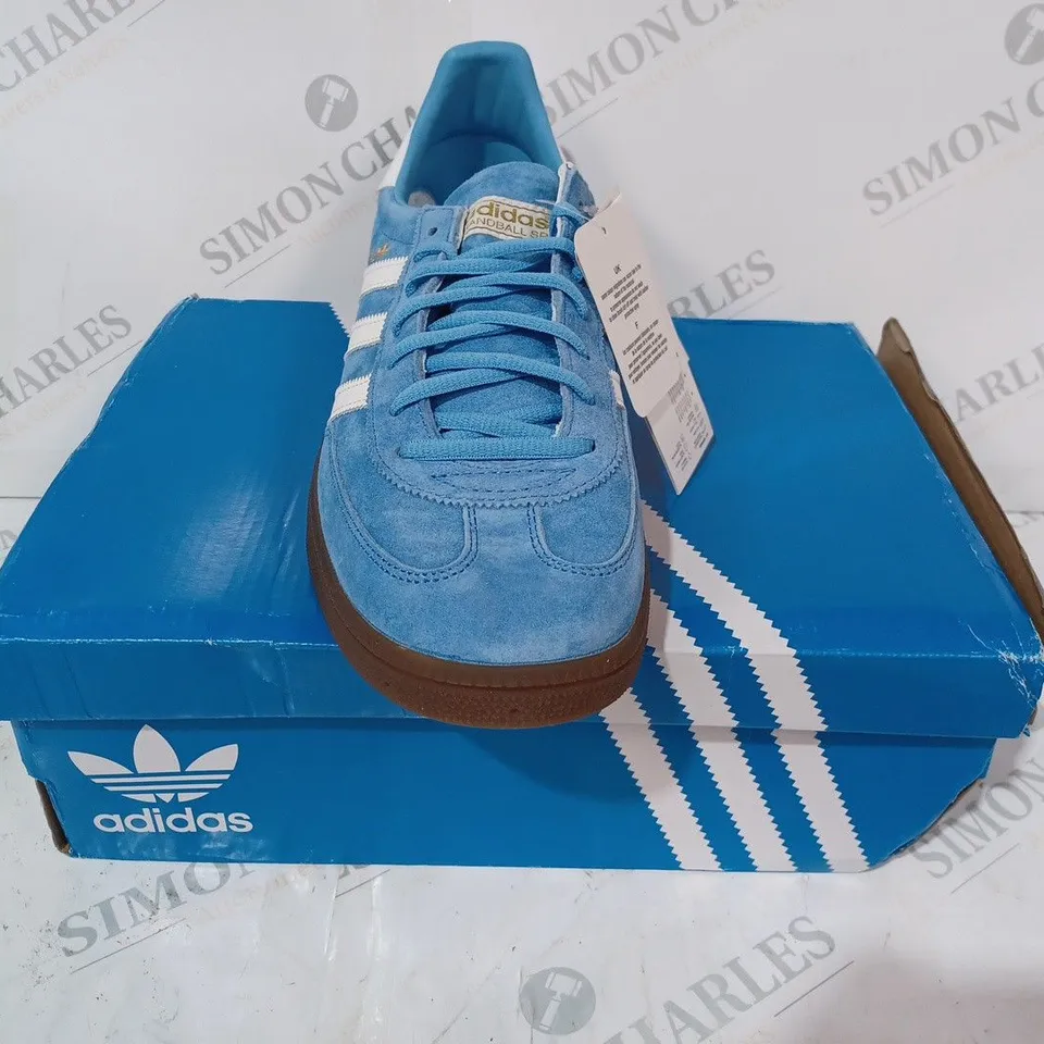 BOXED PAIR OF ADIDAS HANDBALL SPEZIAL SHOES IN BLUE/WHITE UK SIZE 11
