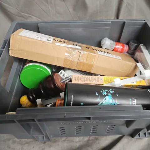 APPROXIMATELY 10 ASSORTED HOUSEHOLD ITEMS TOO INCLUDE LENOR , ELBOW GREASE , ETC