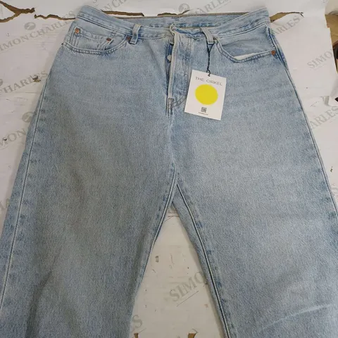 LEVI 501 LIGHT DENIM JEANS - W29 L28