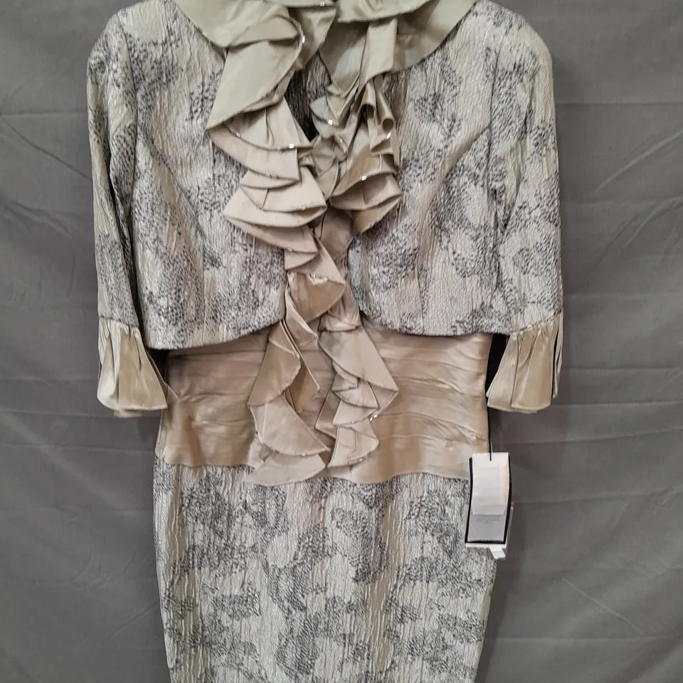 IAN STUART DRESS AND JACKET SET IN PYTHON/PLUM - USA 10
