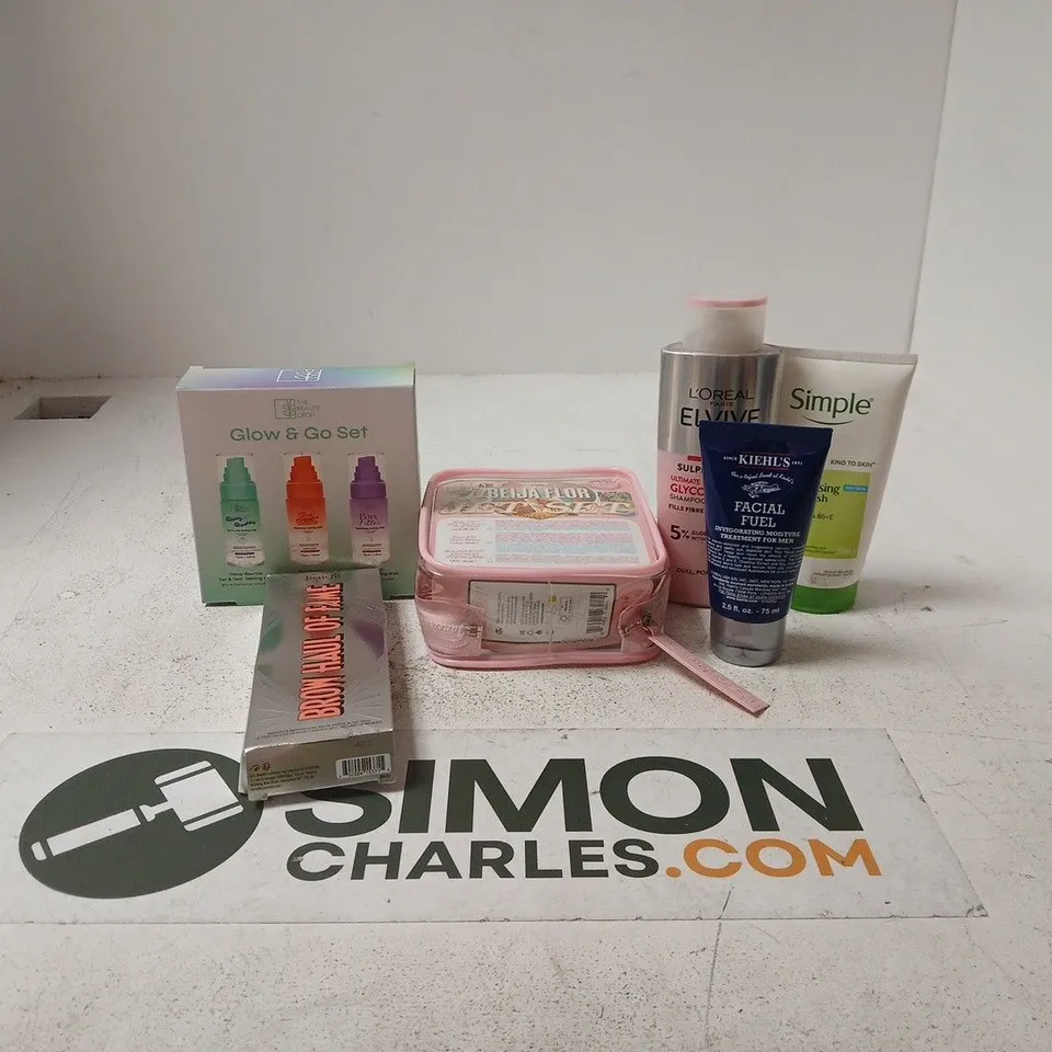 TOTE OF APPROXIMATELY 20 ASSORTED COSMETIC ITEMS TO INCLUDE BEAUTY CROP GLOW AND GO SET, KIEHLS FACIAL FUEL, L'OREAL ELVIVE SHAMPOO, SOL DE JANEIRO JET SET ETC