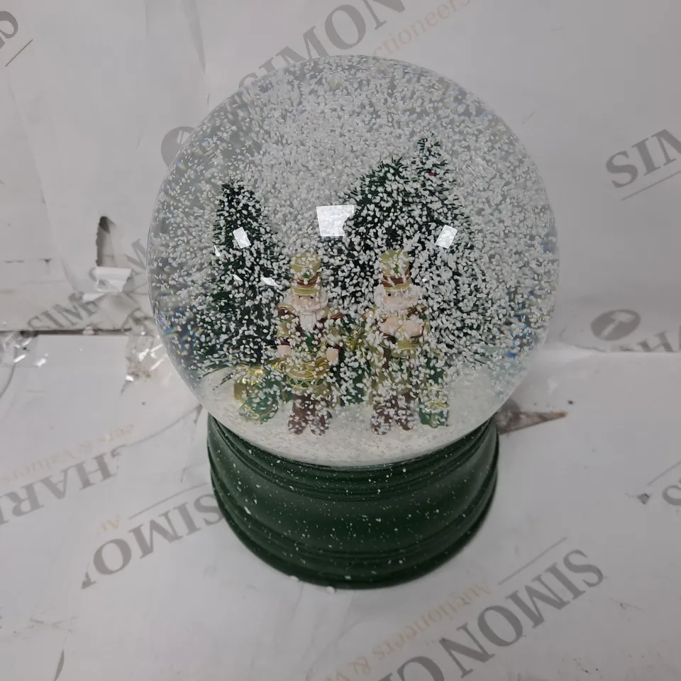 BOXED SANTA EXPRESS CHRISTMAS CHARACTER MUSICAL WATER SPINNER